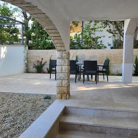 Διαμέρισμα 2379b