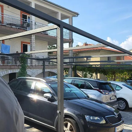 2379b アパート セルツェ