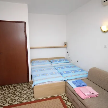 2379b Διαμέρισμα Selce