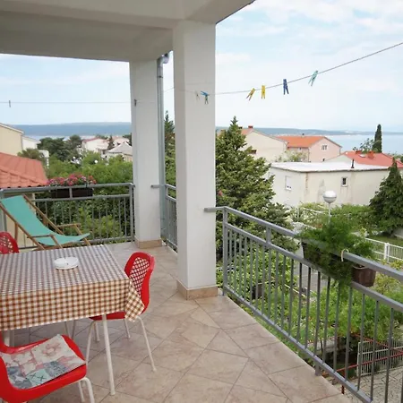 2379b Apartment Selce