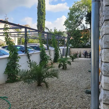 アパート 2379b セルツェ